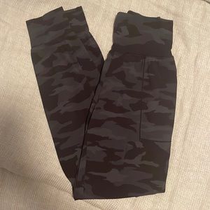 Athleta Salutation Jogger size XST